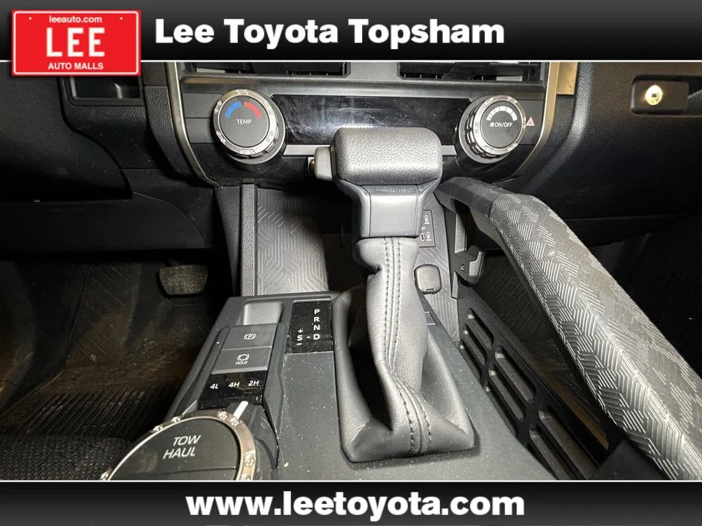 Used 2025 Underground Toyota SR5 image 11