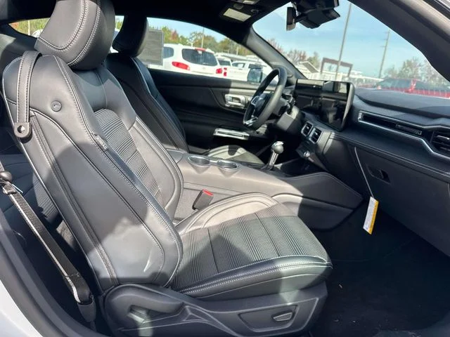 2025 Ford Mustang EcoBoost Premium Fastback - Photo 21