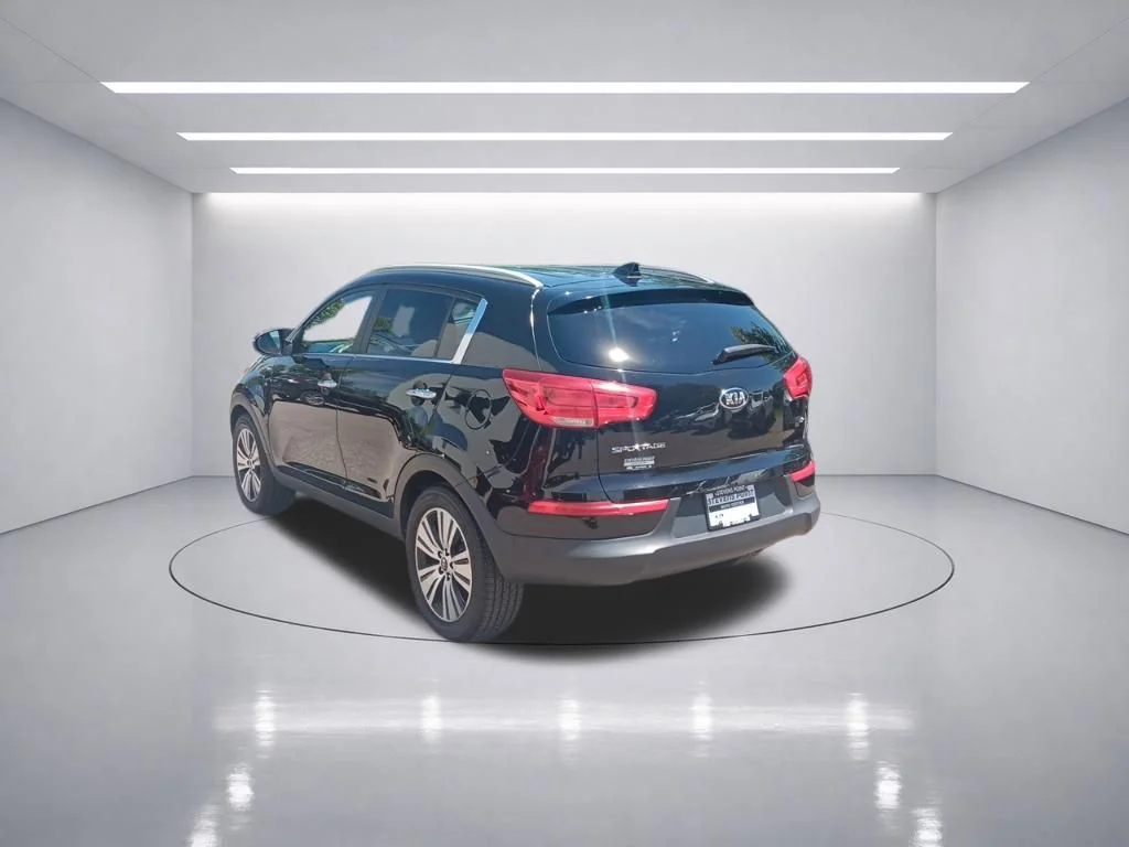 Used 2015 Black Cherry Kia EX image 4