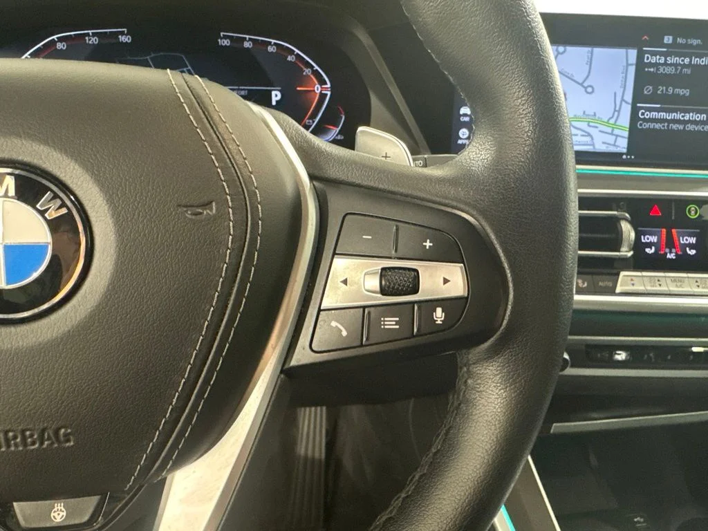 Used 2023 Jet Black BMW xDrive40i image 10