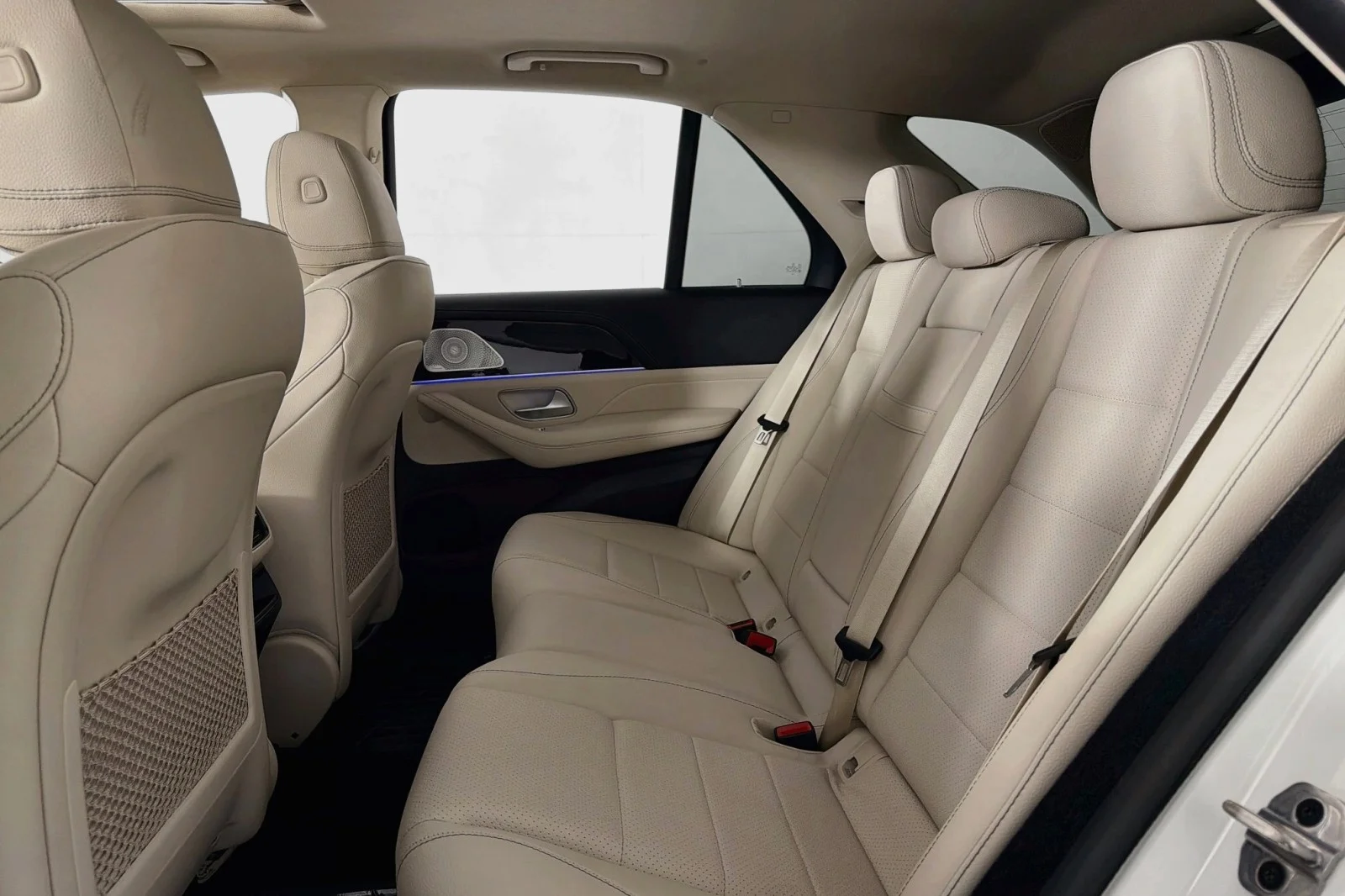 Certified Used 2024 Polar White Mercedes-Benz 450e image 8