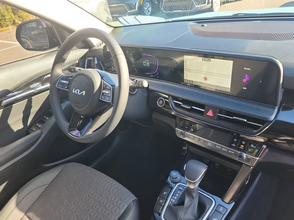 New 2026 Blue Kia S image 8