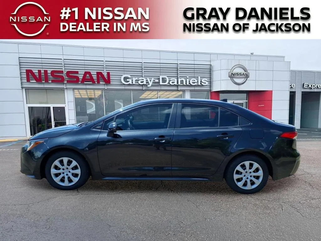 Used 2022 Black Toyota LE image 4