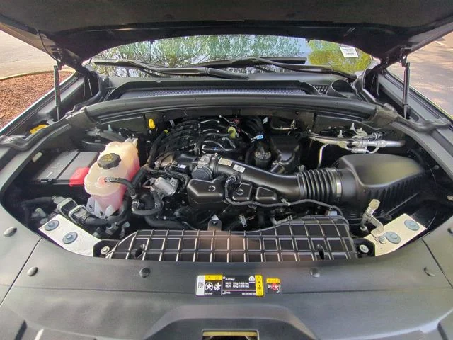 Used 2023 Black Jeep Limited image 39