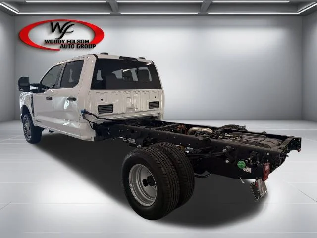 New 2027 Oxford White Ford F-350® XL image 25