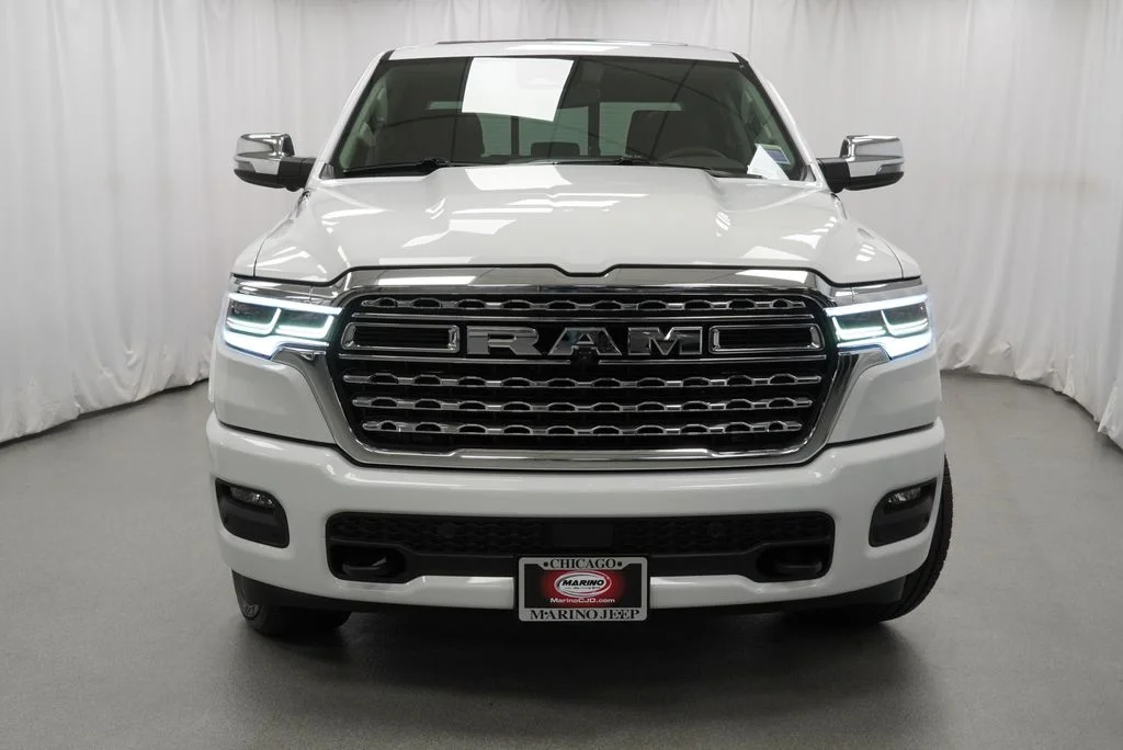 New 2027 Bright White Clear-Coat Exterior Paint RAM Limited image 7