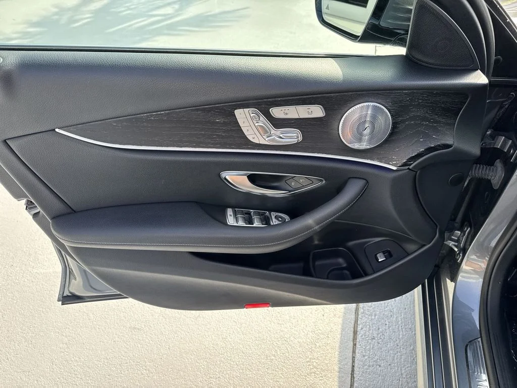 Used 2018 Selenite Gray Metallic Mercedes-Benz E 300 4MATIC® image 39