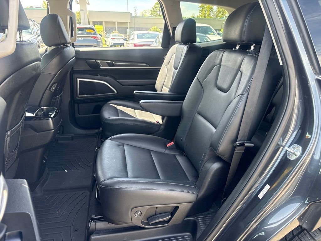 2023 Kia Telluride S - Photo 13