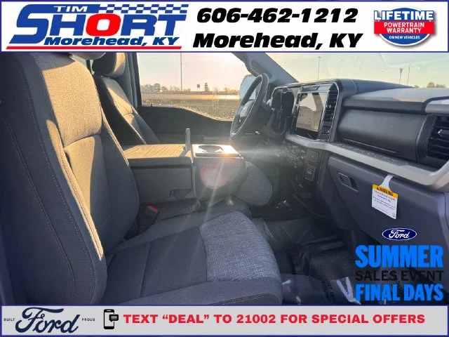 New 2027 White Ford XLT image 25