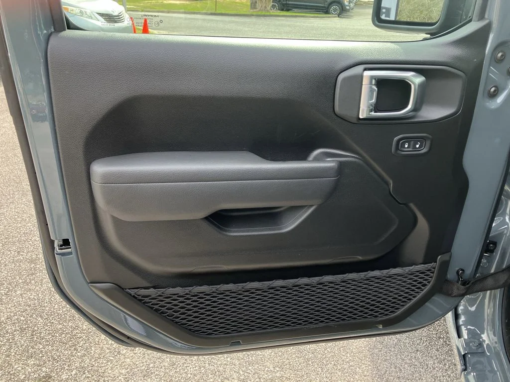2026 Jeep Wrangler 2-Door Sport - Photo 16