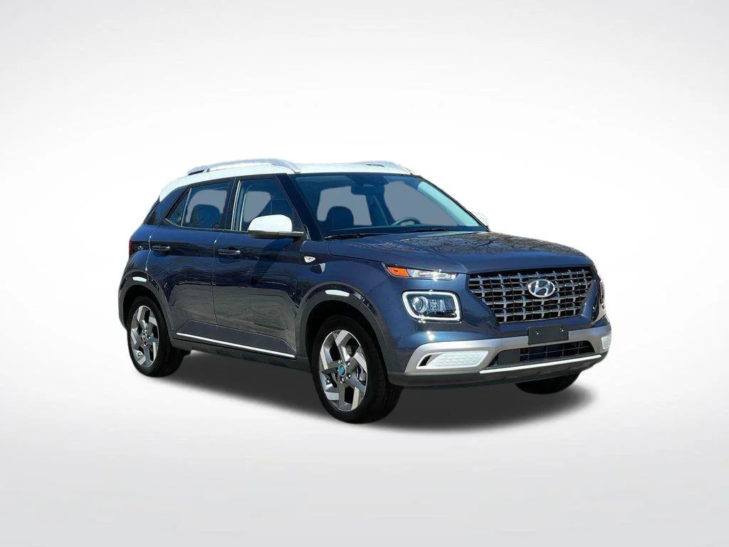 Used 2025 White Hyundai Limited image 12