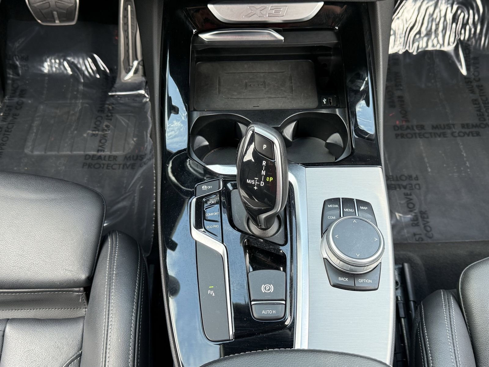 Used 2019 Blue BMW sDrive30i image 5