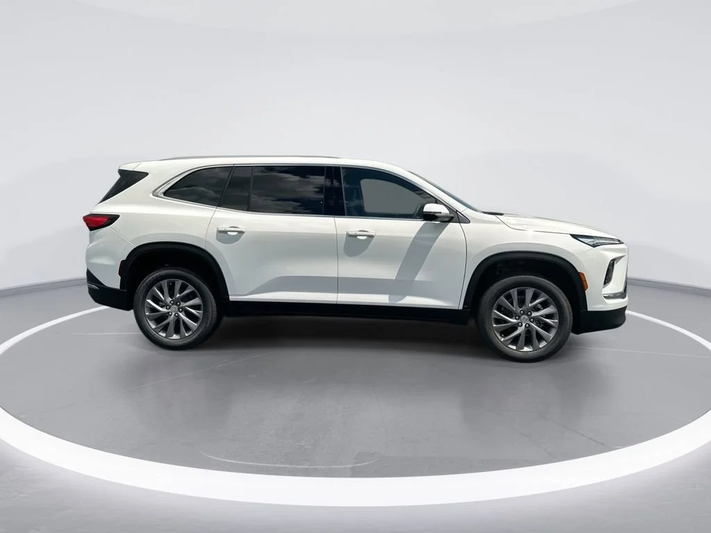 New 2026 Summit White Buick Preferred image 9