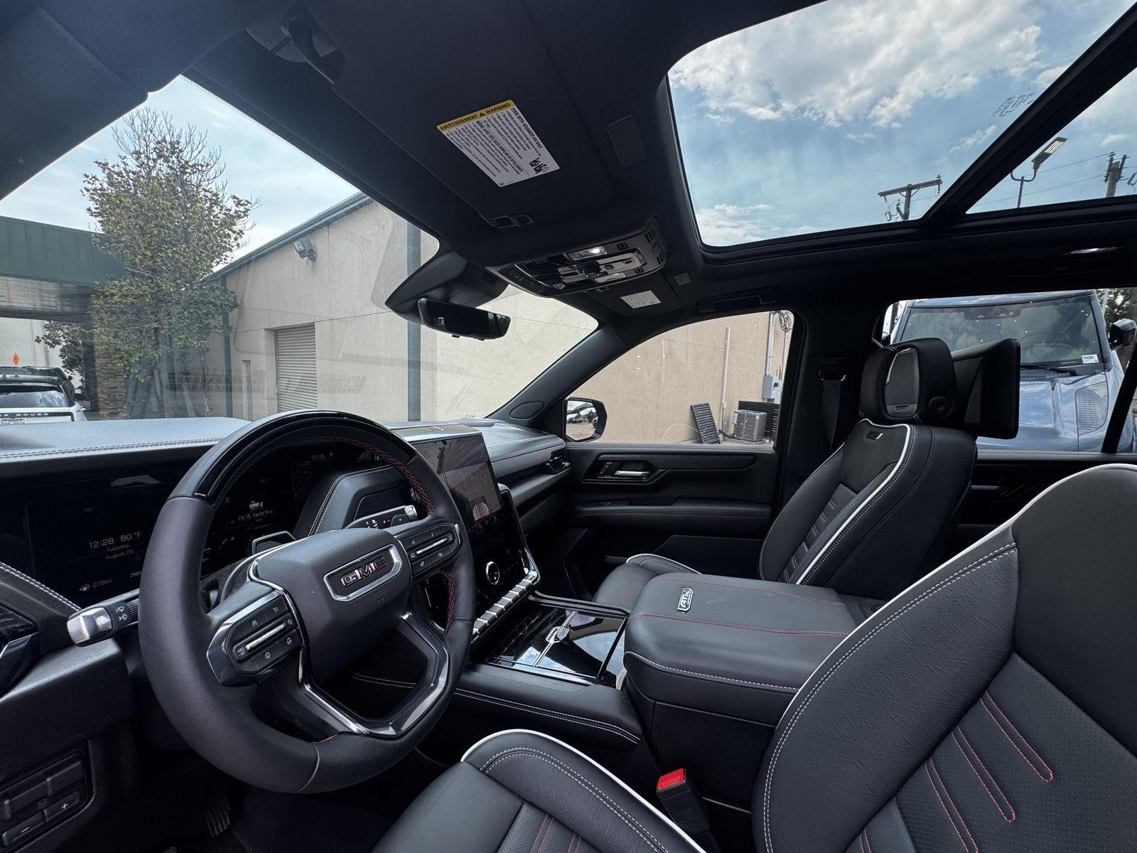 Used 2026 Onyx Black GMC AT4 Ultimate image 15