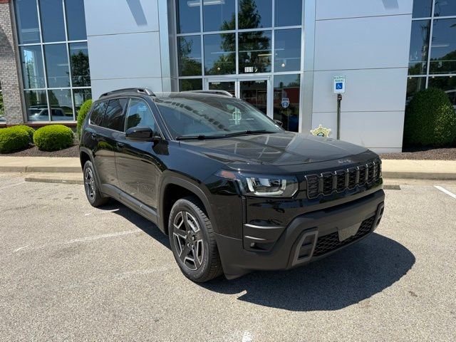 New 2026 Diamond Black Crystal Pearl-Coat Exterior Paint Jeep Limited image 9