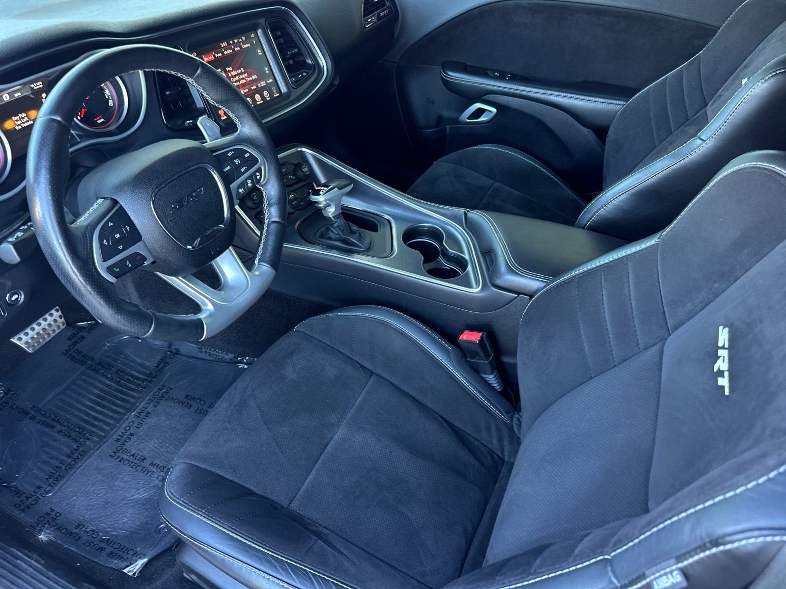 Used 2016 Torred Clearcoat Dodge SRT 392 image 9