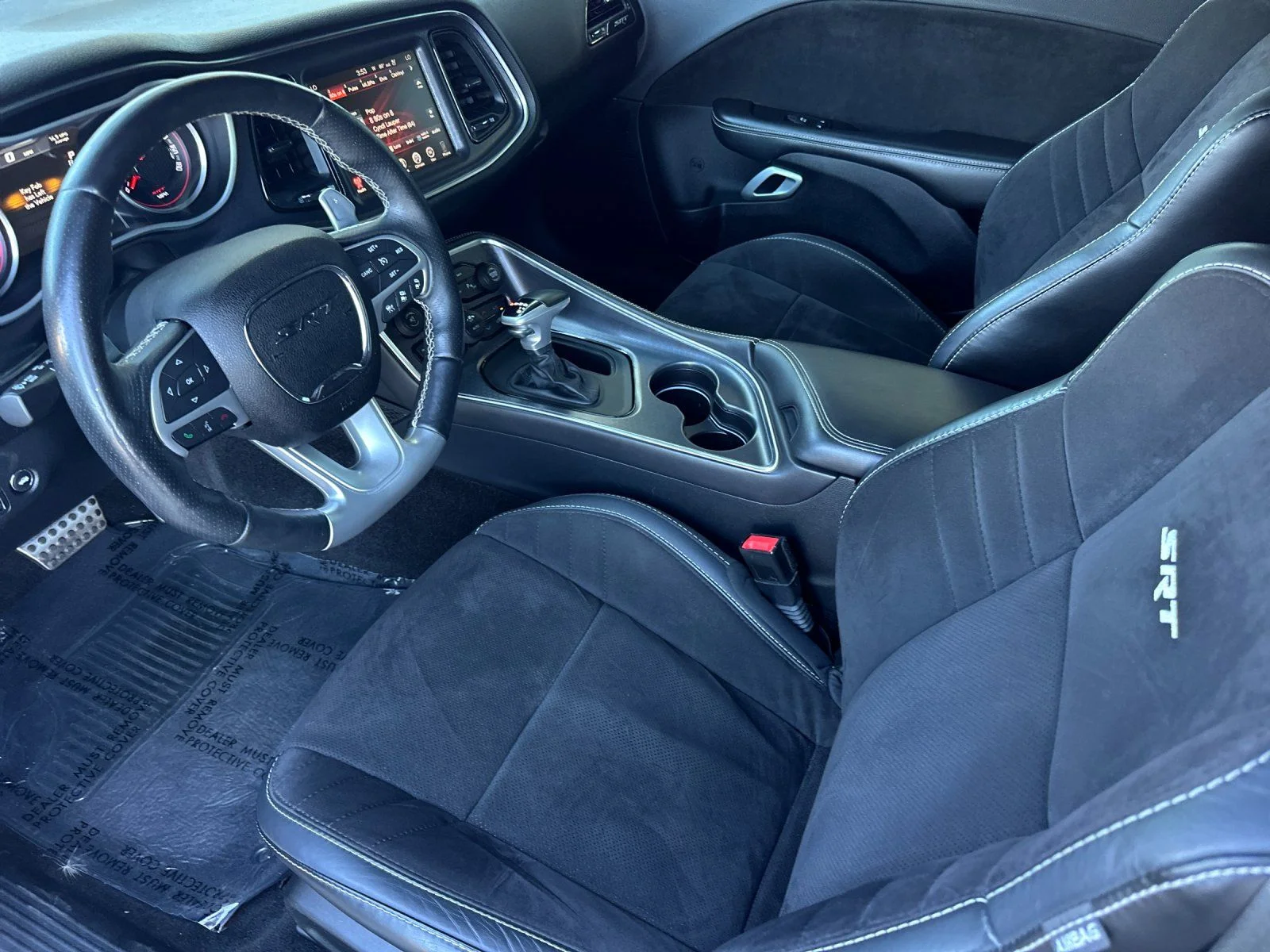 Used 2016 Torred Clearcoat Dodge SRT 392 image 9