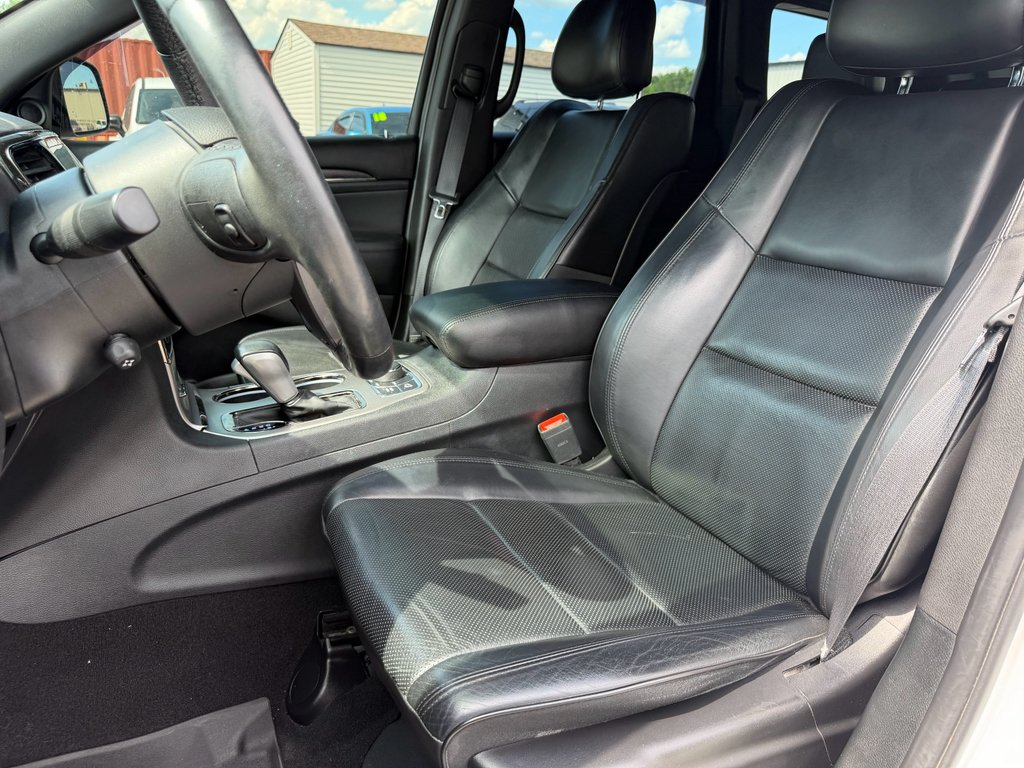 Used 2019 Bright White Clearcoat Jeep High Altitude image 5