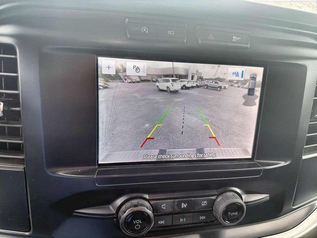 Used 2023 White Ford XL image 13