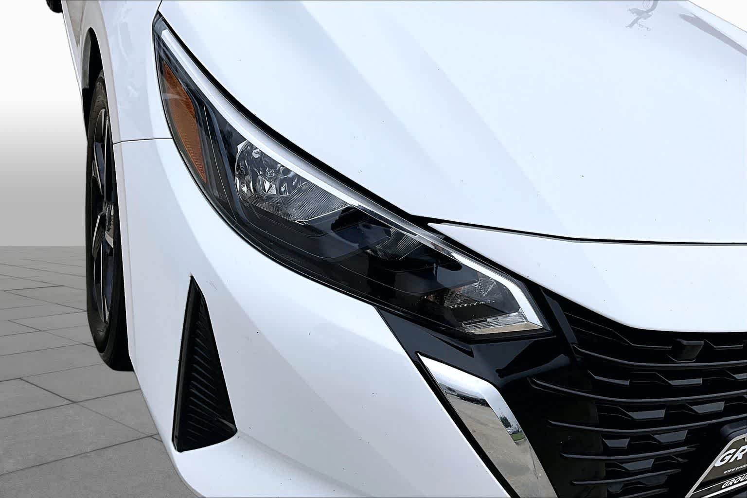 Used 2024 Fresh Powder Nissan SV image 28