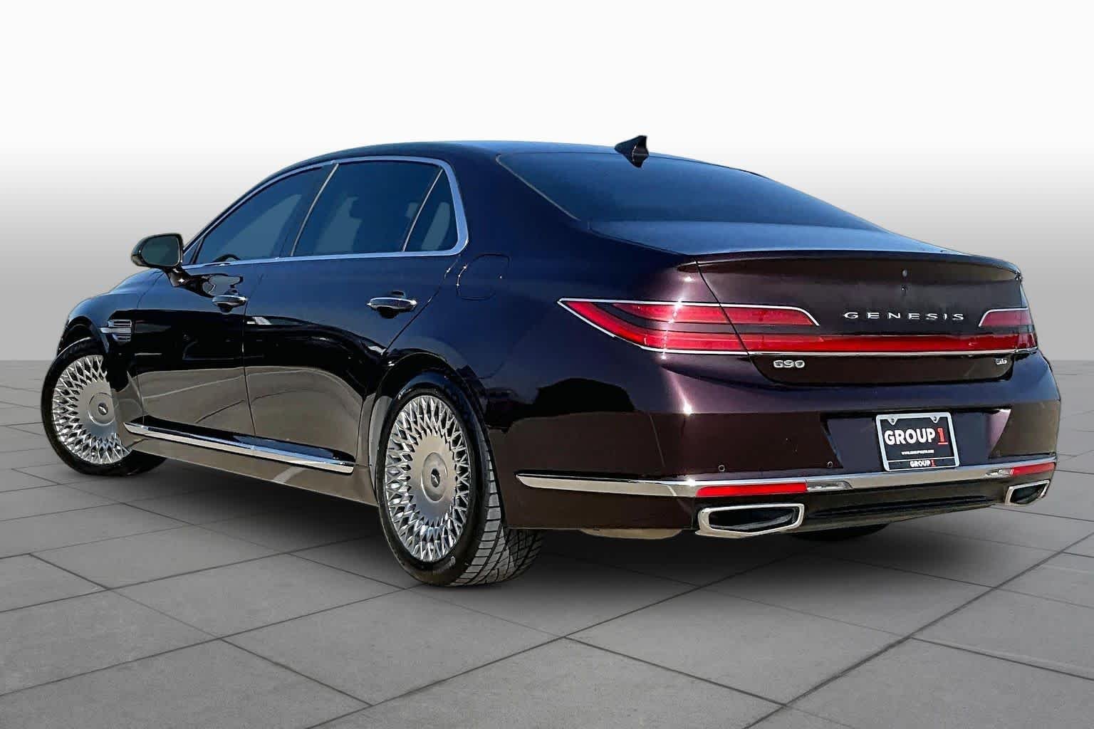 Used 2020 Porto Red Genesis 5.0L Ultimate image 11