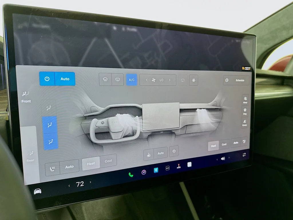 Used 2022 Red Multi-Coat Tesla  image 20