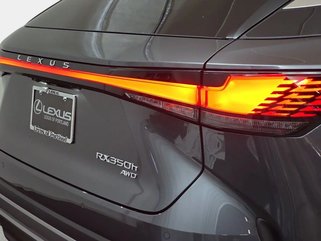 New 2026 Cloudburst Gray Lexus PREMIUM image 31