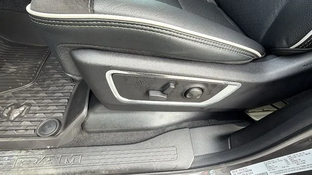2026 RAM 1500 Laramie - Photo 22