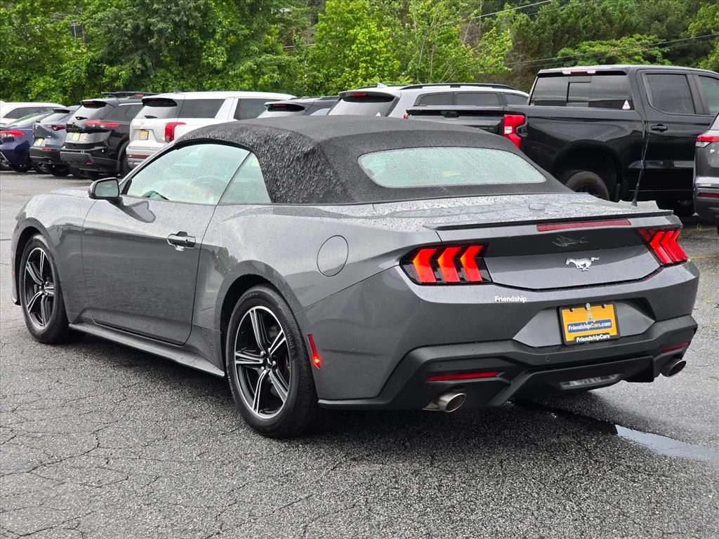 Used 2025 Gray Ford EcoBoost Premium image 24