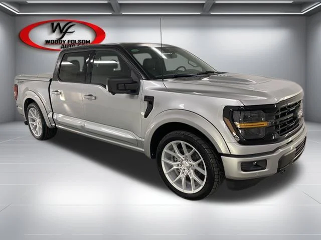 New 2025 Iconic Silver Metallic Ford XLT image 29