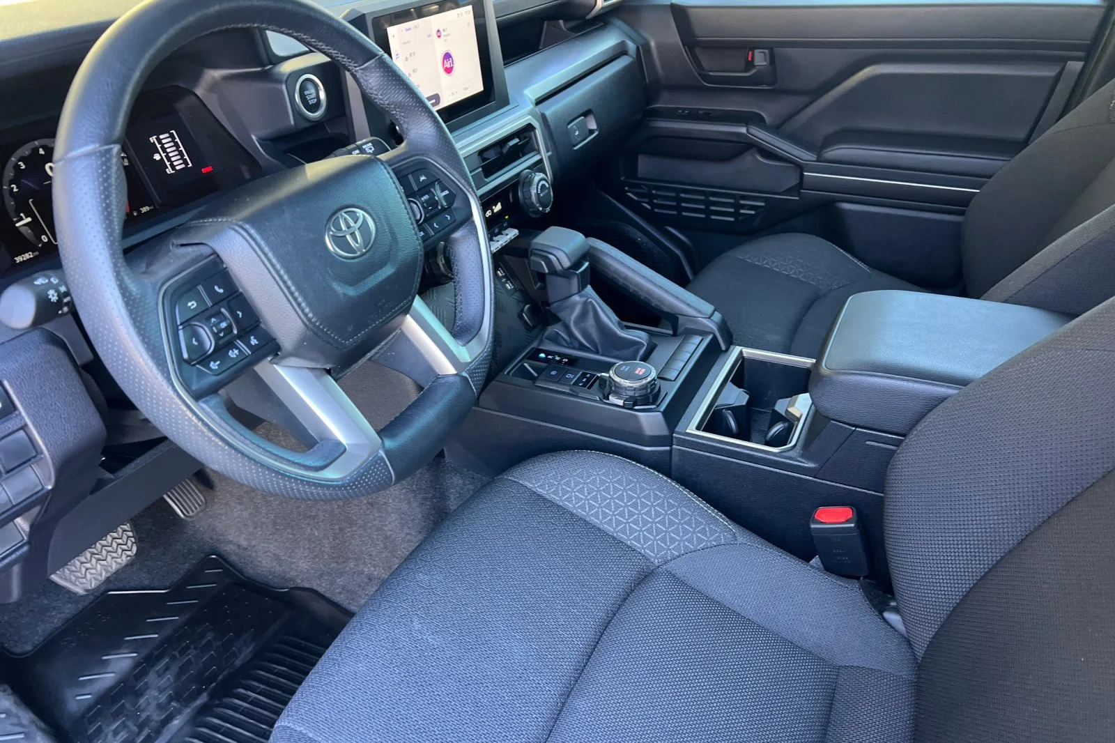 Certified Used 2025 Heritage Blue Toyota SR5 image 9