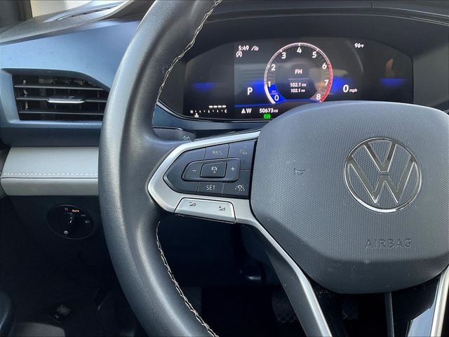 Used 2024  Volkswagen 1.5T SE image 13