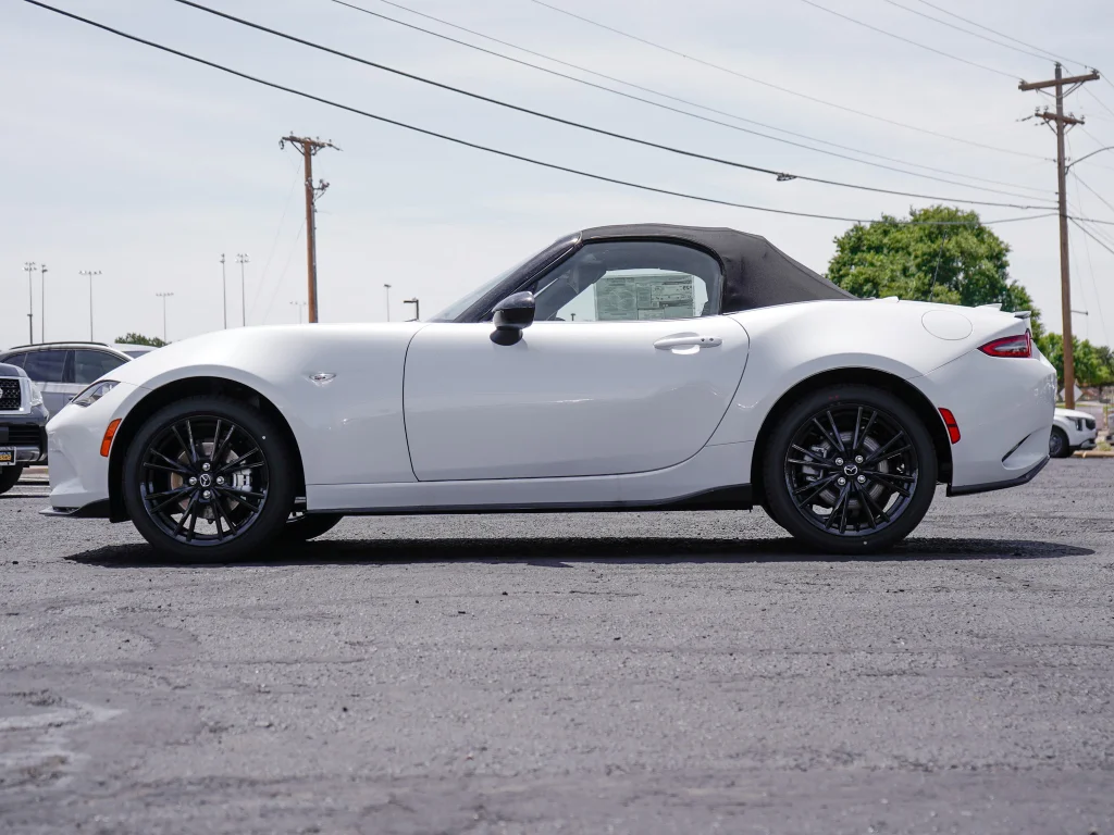 New 2026 Snowflake White Pearl Mica Mazda Club image 6