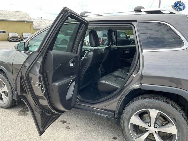 Used 2020 Gray Jeep Limited image 52