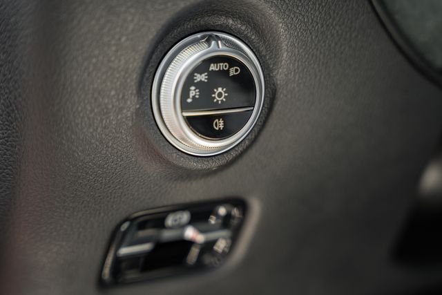 New 2026  Mercedes-Benz C 300 image 41