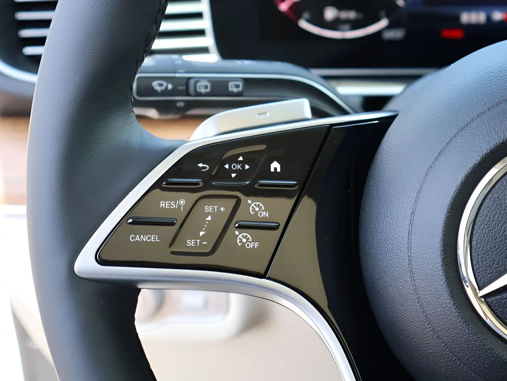 New 2026 Polar White Mercedes-Benz GLE 350 image 31