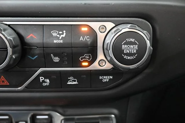 Used 2021 Green Jeep Unlimited Sport image 24