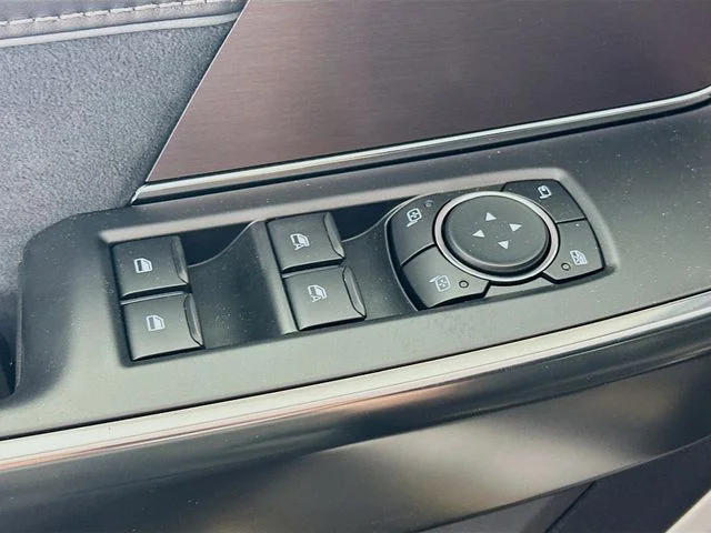 New 2026 Avalanche Ford Platinum image 18