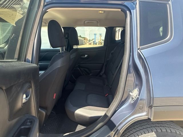 Used 2021 Blue Jeep Trailhawk image 4