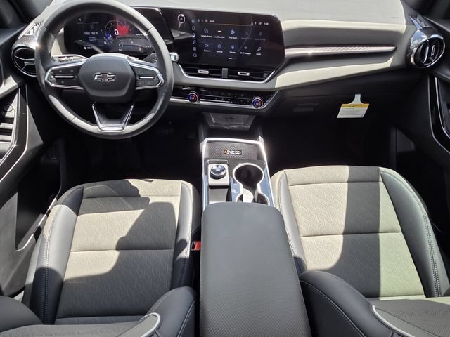 New 2027 Mosaic Black Metallic Chevrolet LT image 8