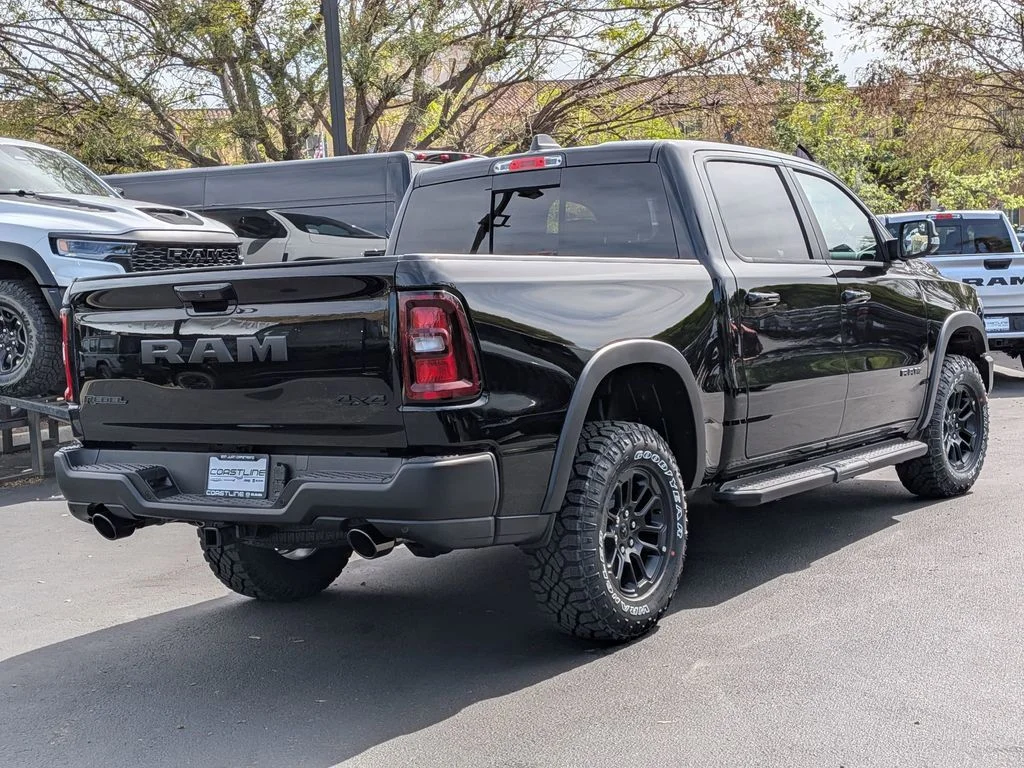 New 2026 Diamond Black Crystal Pearl-Coat Exterior Paint RAM Rebel image 5