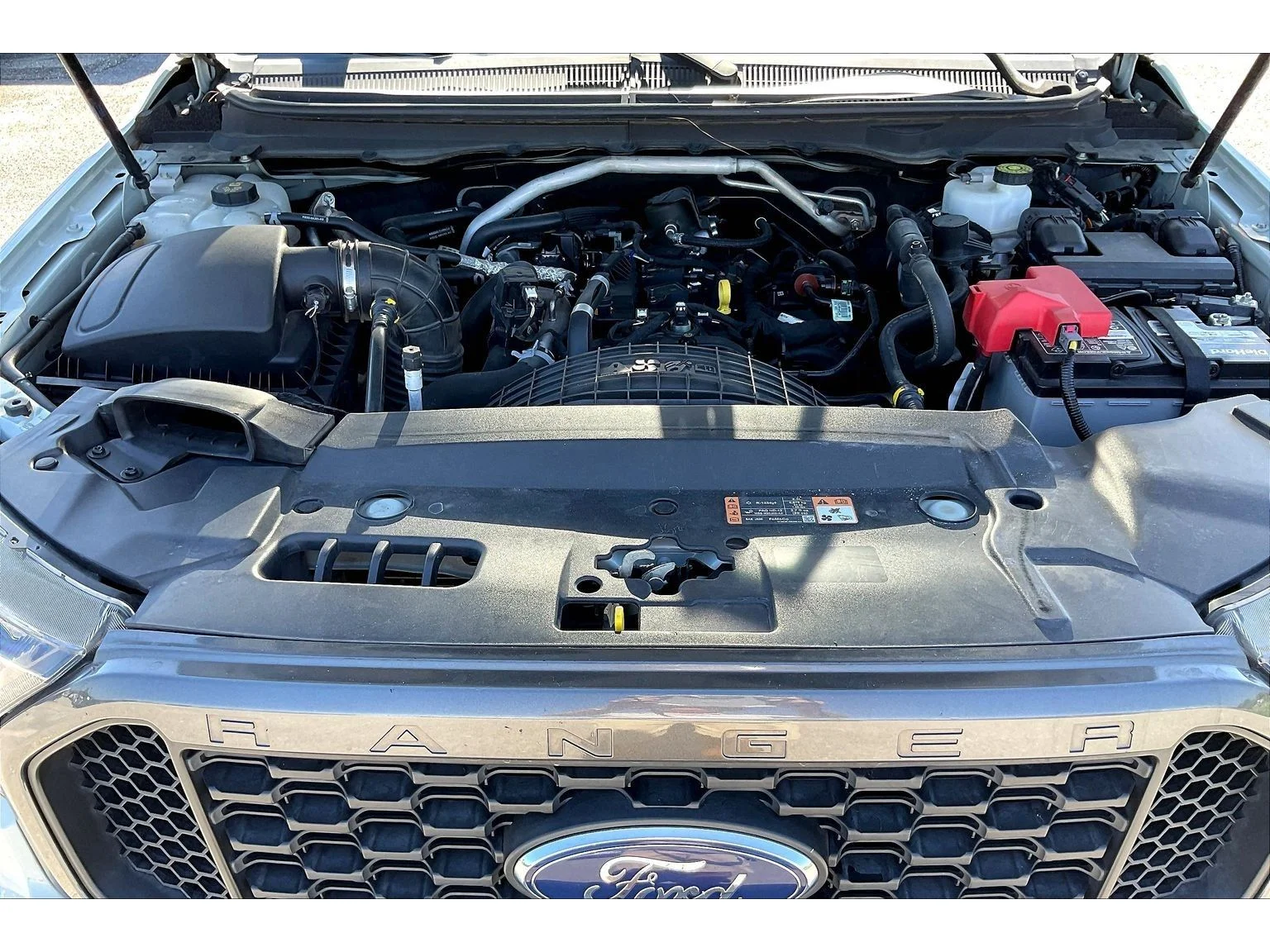 Used 2021  Ford XL image 8