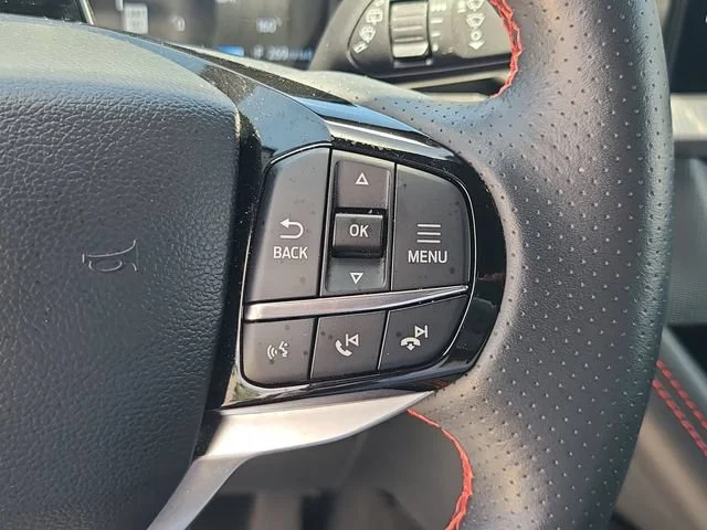 Used 2025 Gray Ford ST-Line image 30