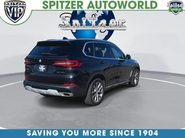 Used 2022 Black BMW xDrive45e image 9