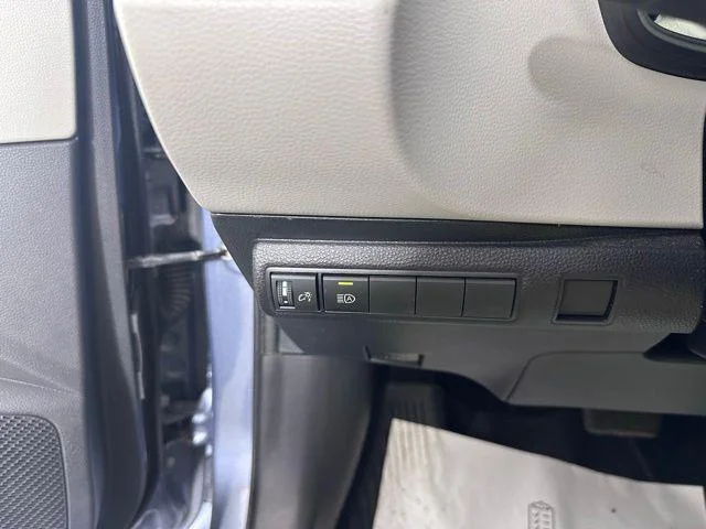 Certified Used 2024 CELESTITE GRAY ME. Toyota  image 21