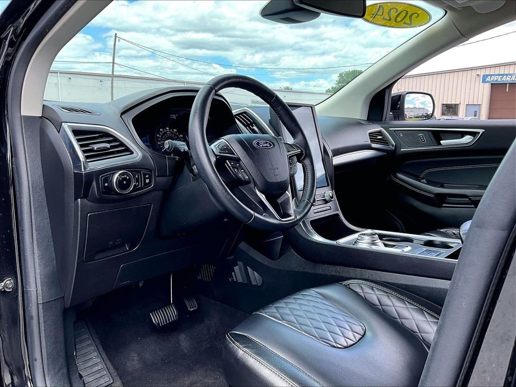 Used 2024 Black Ford Titanium image 8