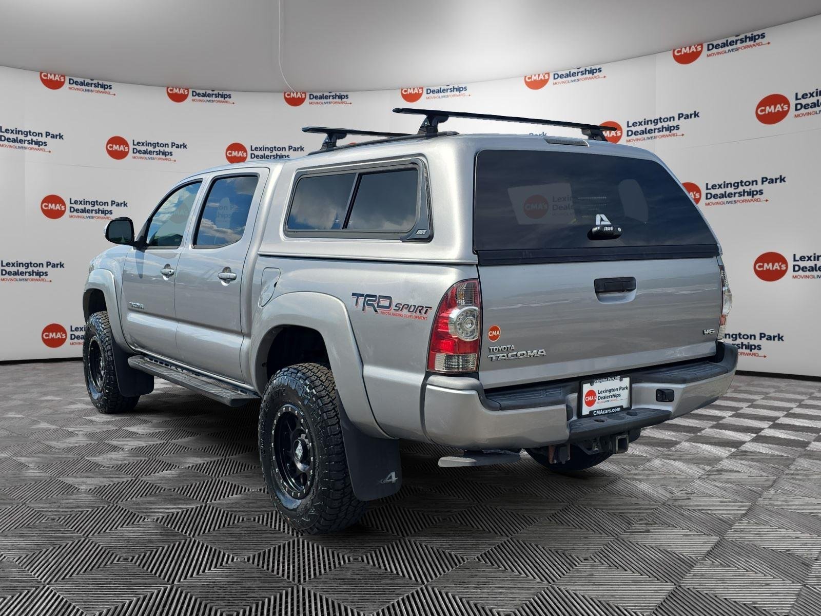 Used 2015 Silver Sky Metallic Toyota BASE image 5