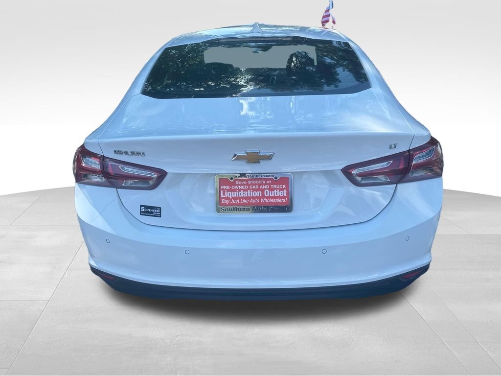 Used 2024 White Chevrolet LT image 24
