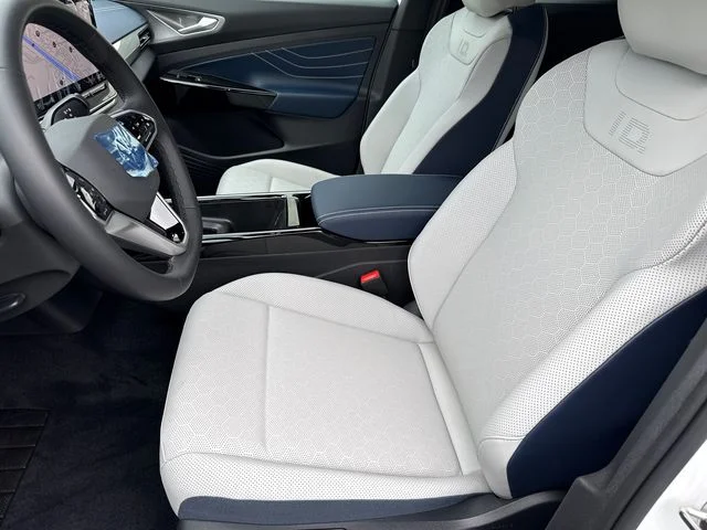 New 2026 Opal White Pearl Volkswagen Pro S image 39