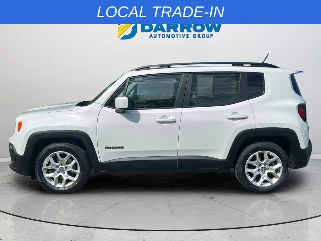 Used 2016 White Jeep Latitude image 2